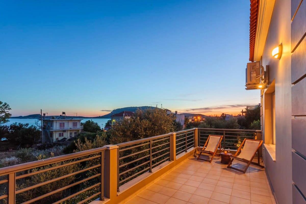 Navarino Captains Villa - Lux Private Pool Retreat Маратополис Екстериор снимка