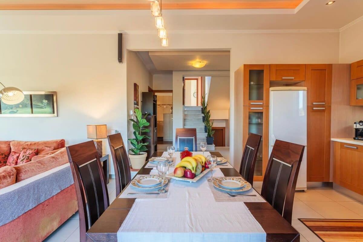 Navarino Captains Villa - Lux Private Pool Retreat Маратополис Екстериор снимка